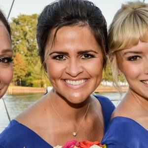 Meet your Posher, Elizabeth